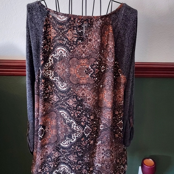 Black n Brown top - Picture 3 of 3